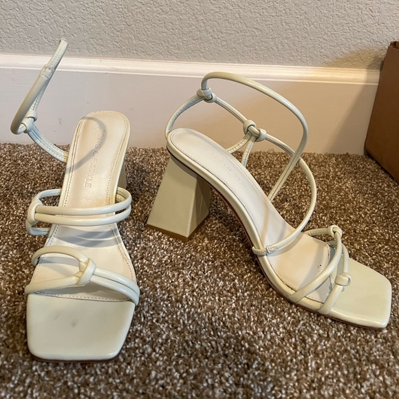Song of Style Noelle heels in ivory - Picture 5 of 5